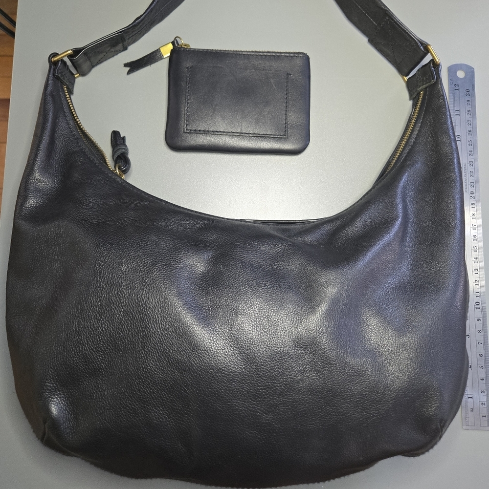 ​⭐ BUNDLE DEAL: Madewell Leather Shoulder Bag+ Matching Coin Purse ⭐